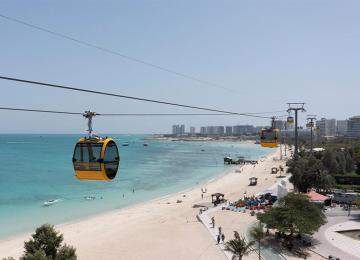 Kish Island Sets New Tourism Record 