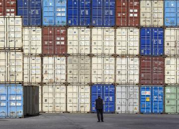 Low Value Added in Iranian Exports Undercuts Competitiveness