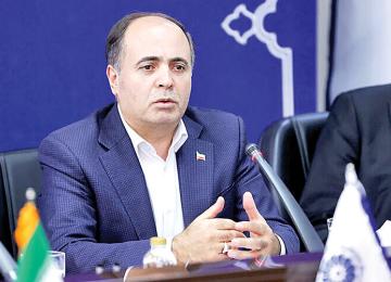 Iran Imports 1,200 Tons of Essential Goods Daily From Turkey