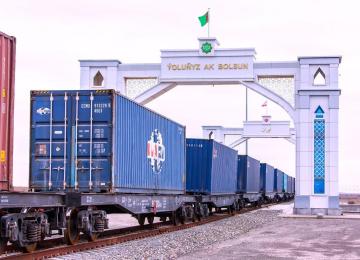 Iran Ready to Offer Investment Projects to Turkmenistan, Regional Partners