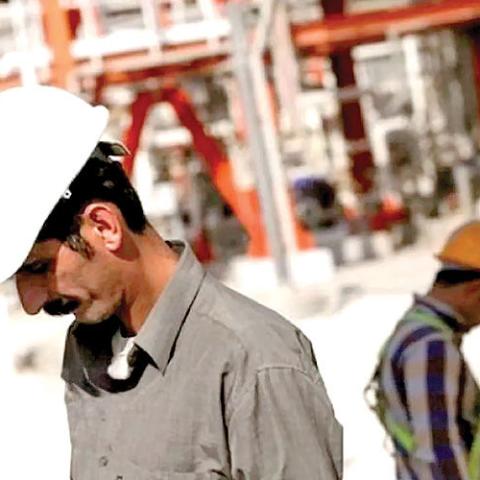 Iran’s Industrial Confidence Weakens as Output Expectations Collapse
