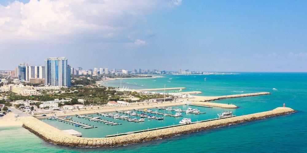 Kish Free Zone CEO: Iran’s Free Zones Poised to Serve as Economic Engine, But Need Structural Reforms